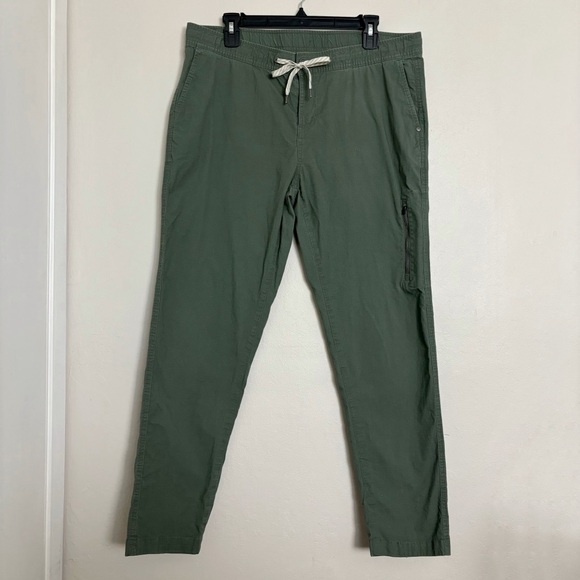 Vuori Army Green Women’s DuraTerra Ripstop Pants Size XL Activewear - Picture 2 of 14